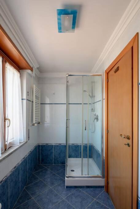 Ferienwohnung Attico Per Quattro Persone Sulla Nomentana, Wi-Fi, Aria Condizionata Rom Exterior foto